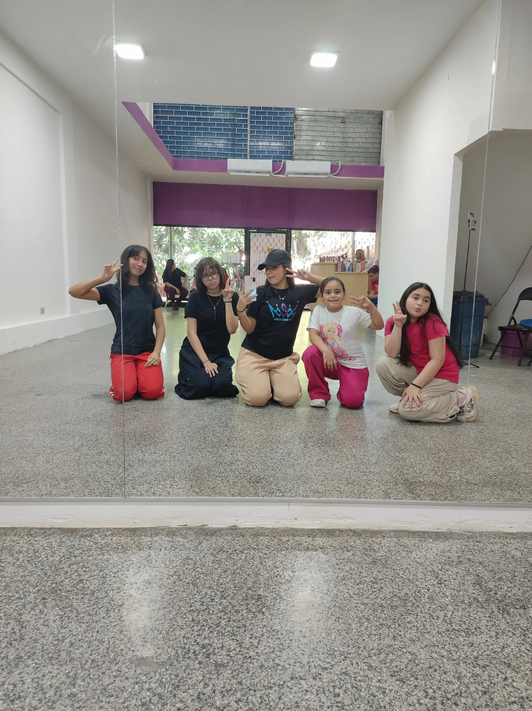 Clase de Danzas Urbanas en JC2M Dance Academy